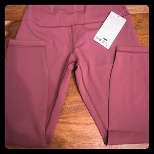 Wunder under high rise 7/8 NWT dusty pink size 12